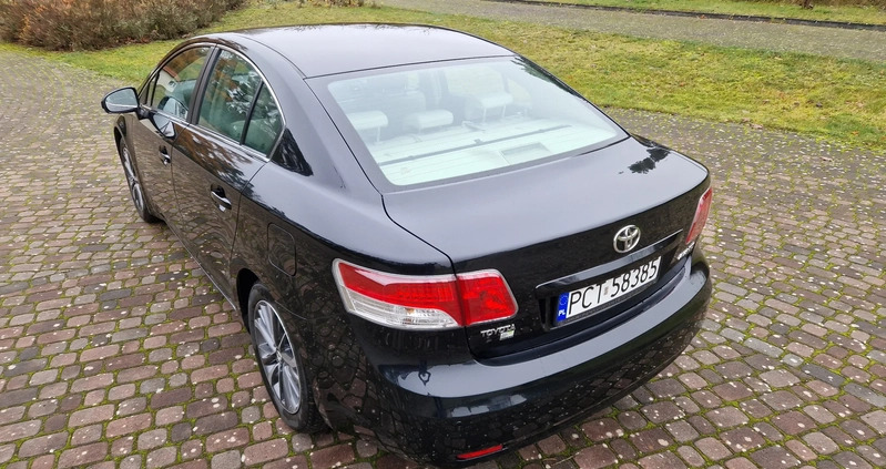 Toyota Avensis cena 37500 przebieg: 212000, rok produkcji 2011 z Czarnków małe 667